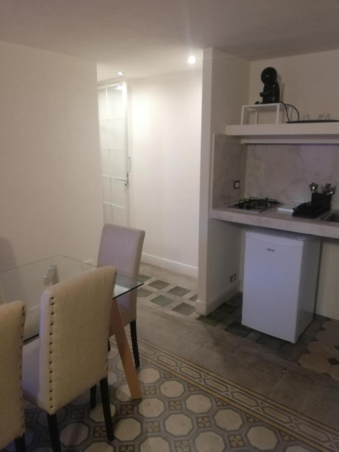 Wind House Apartment คาตาเนีย ภายนอก รูปภาพ